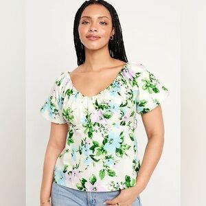 ▪️Old Navy Women's Waist-Defined V-Neck Puff Sleeve Top in White Floral